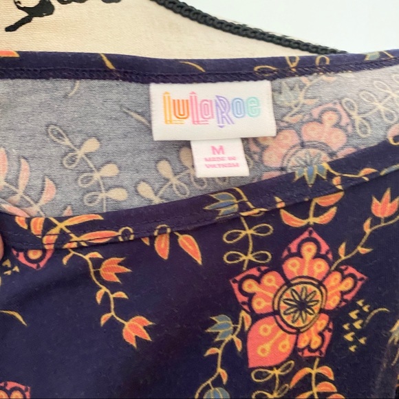 LuLaRoe | Floral Tunic - Picture 4 of 4